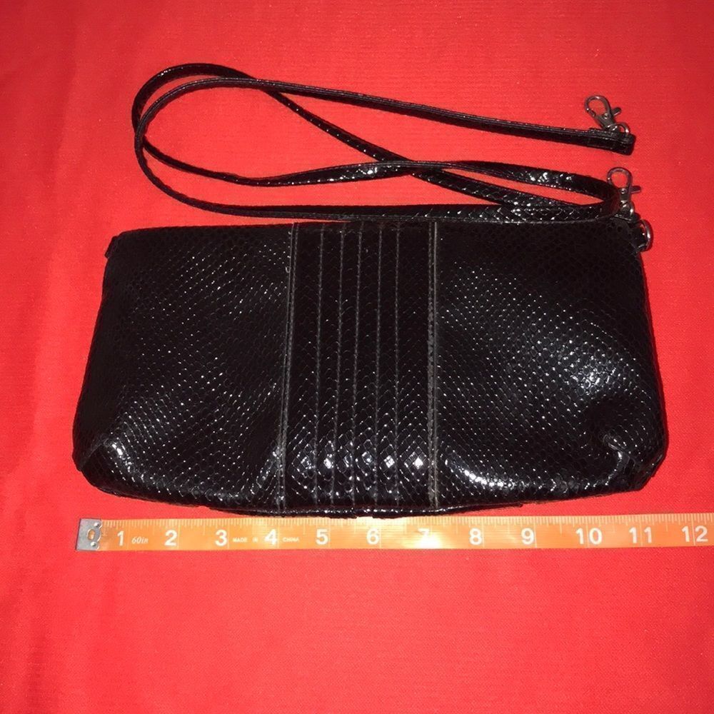 🔥Jessica Simpson Handbag . - Picture 5 of 9